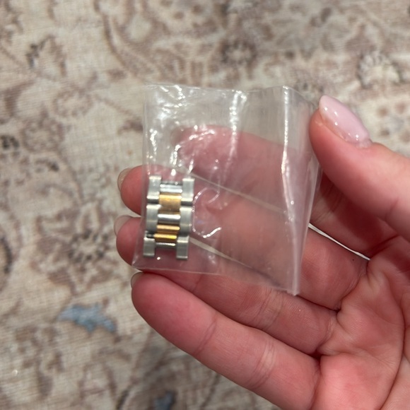 Tag Watch - Picture 3 of 5